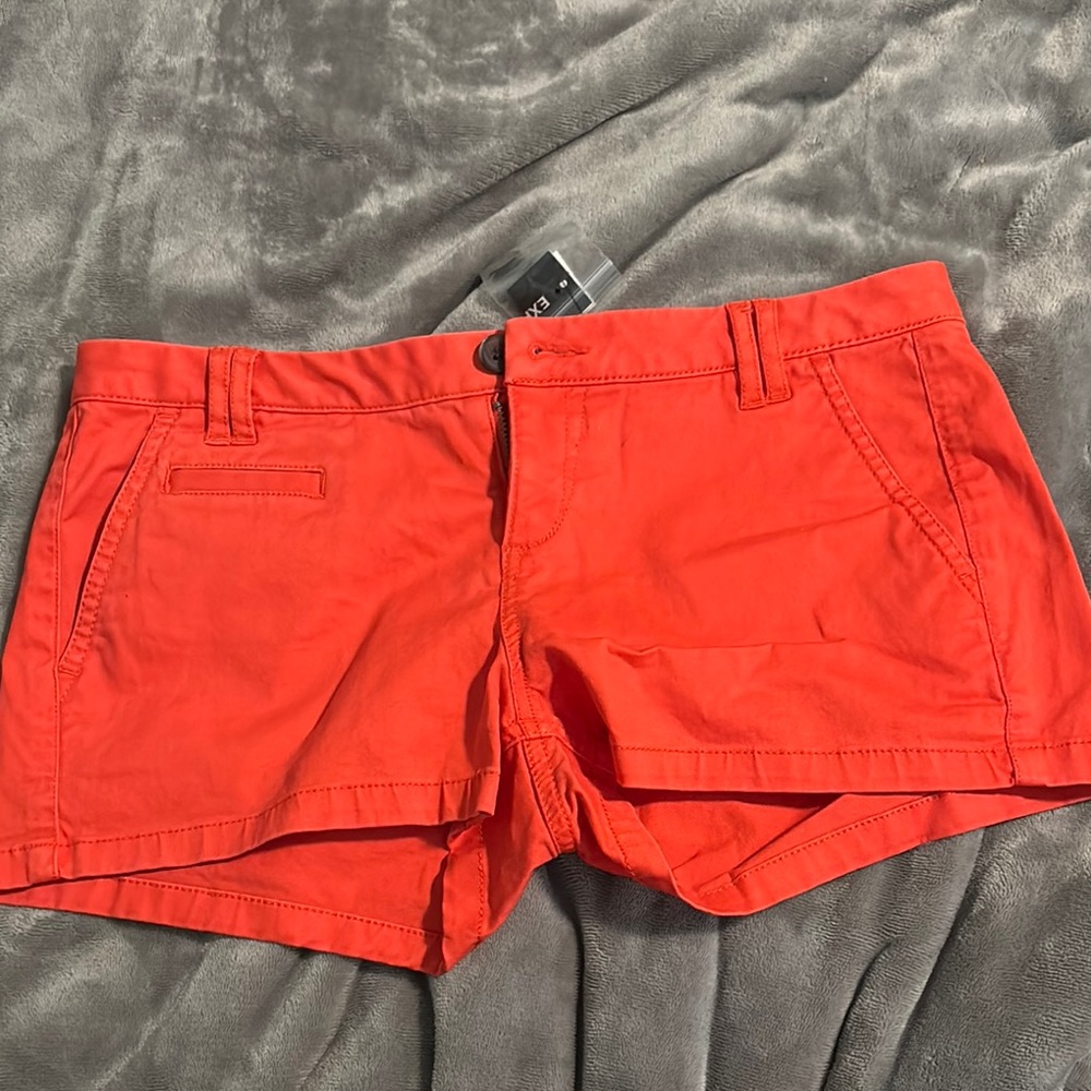 Express Red Cargo Shorts Vibrant Style